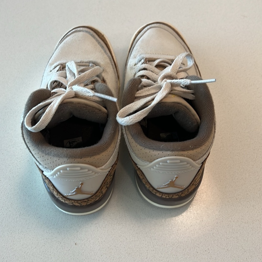 Jordan 3 Retro Palomino (PS) Little Kids - Picture 4 of 7